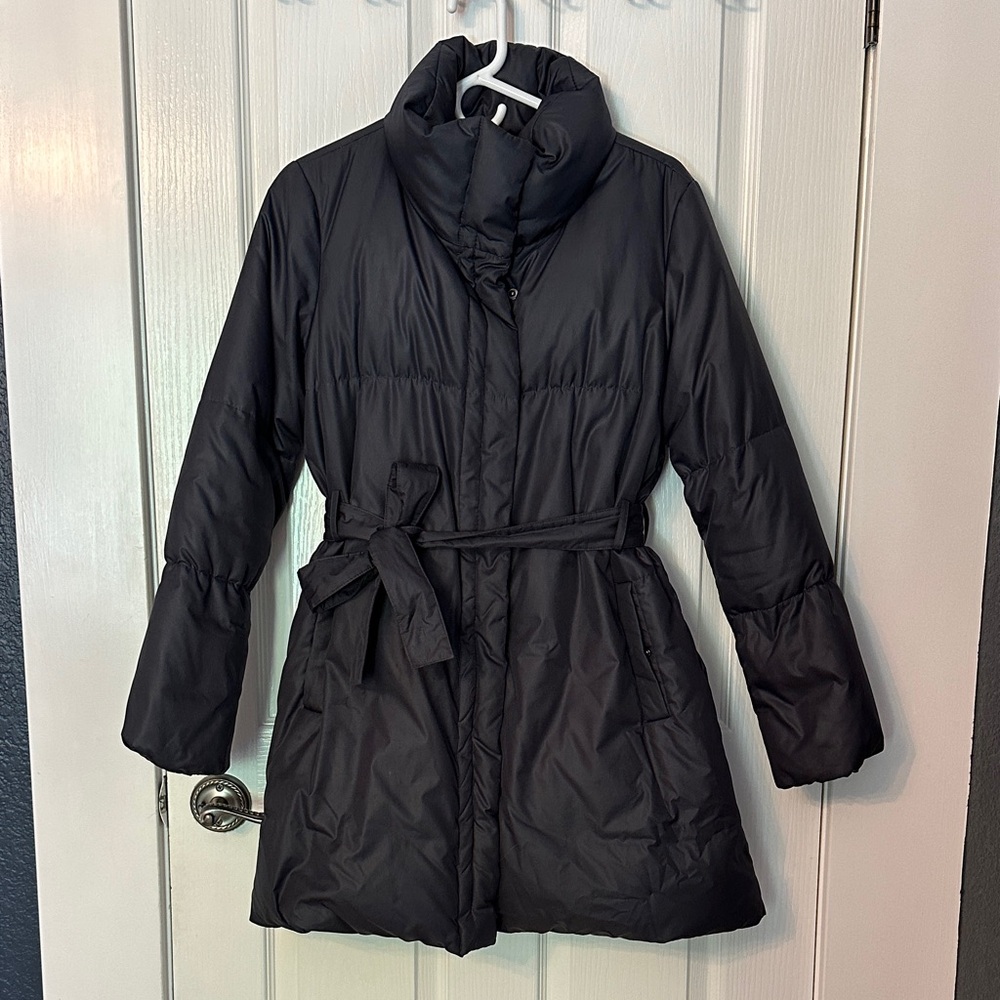 Theory charcoal Puffer Coat with Belt